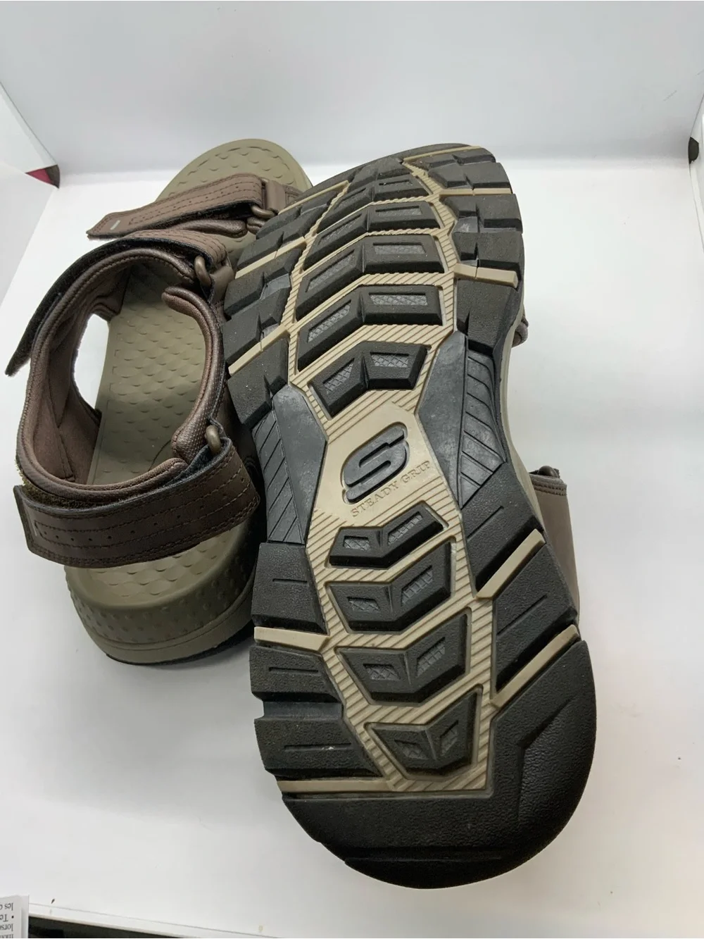 Skechers Tresmen - Garo Relaxed Fit Sandal